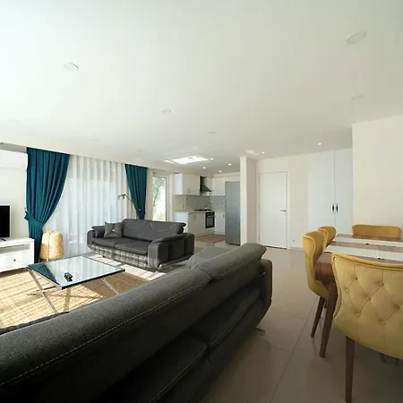 Only Blue Skopea Apartahotel